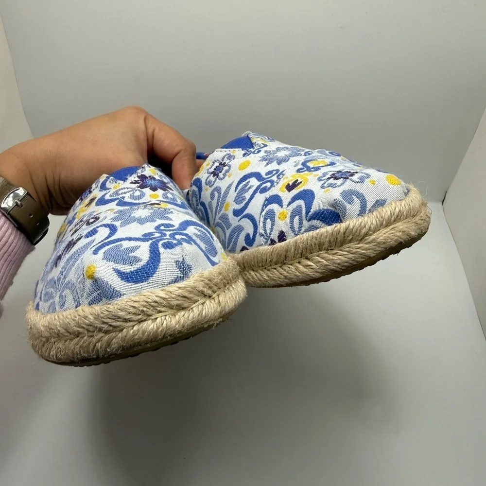 TOMS Women’s Alpargata Rope Espadrilles in Blue Mediterranean Tiles Print Sz 7